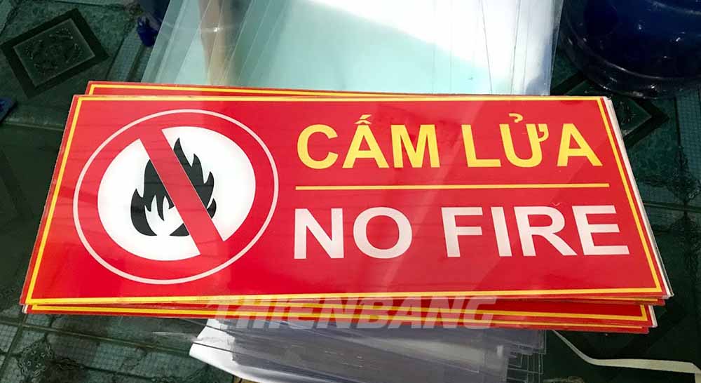 bang-cam-lua-mica