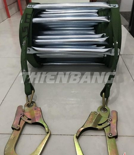 thang-day-thoat-hiem-nha-cao-tang-10m
