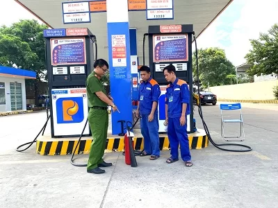noi-quy-pccc-cua-hang-xang-dau